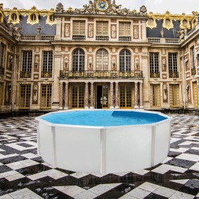 Piscine d&eacute;montable : Kit piscine acier ronde Prestige blanc haut 132cm liner bleu 60/100 filtration &eacute;chelle Torrente Toi